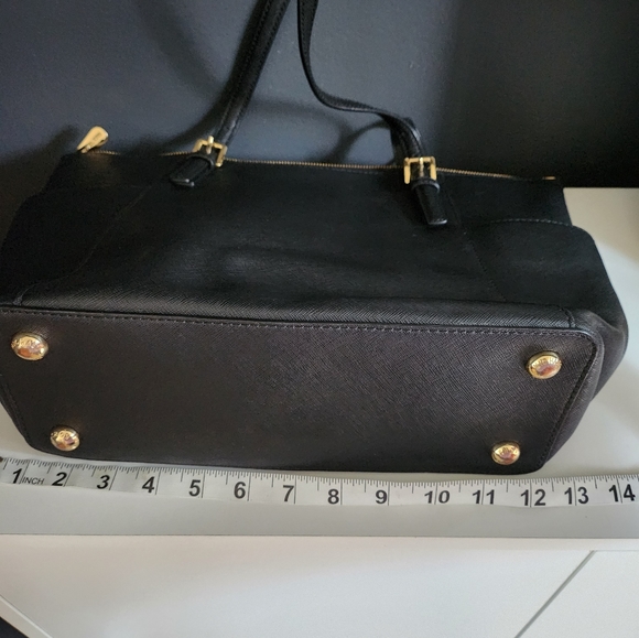 COPY - Micheal Kors Shoulder Bag - Picture 11 of 11